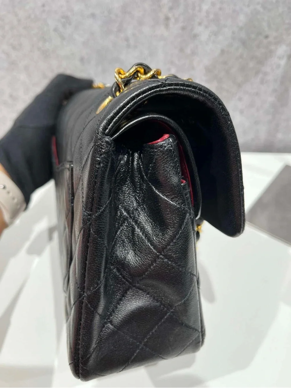 CHANEL Black Quilted Shoulder Bag with Gold Hardware